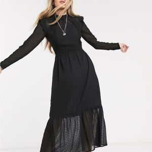 Topshop. Elegant Black Midi Dress Long sleeve. Size 8